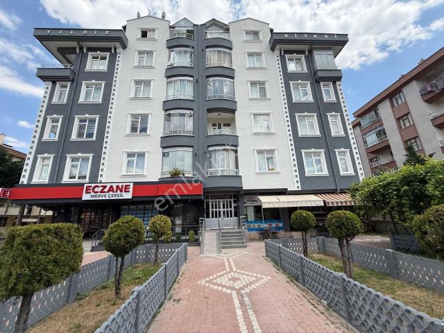 Hüsamettin Çelebi Mah. Merkezi Konumda Ara Kat 3+1 Satılık Daire