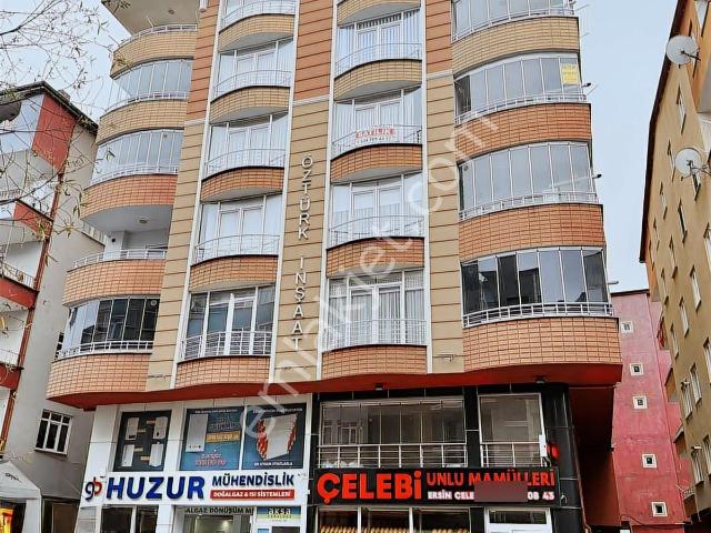 Hüsem Gayrimenkul'den Cadde Üzerinde Geniş 2+1 Satılık Daire