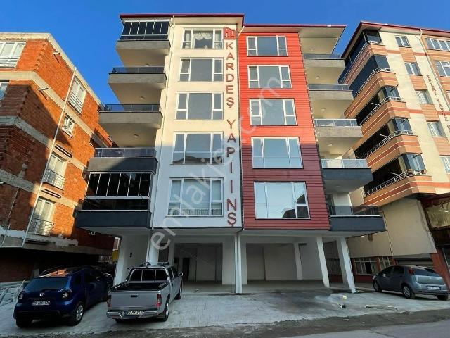 Hüsem Gayrimenkul'den Sahile Yakın Satılık 2+1 Daire