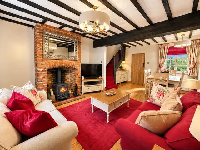 Hutton Village, Brentwood, Property for rent