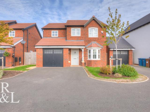 Hutchinson Close, Tamworth, 3 bedroom, House Detached