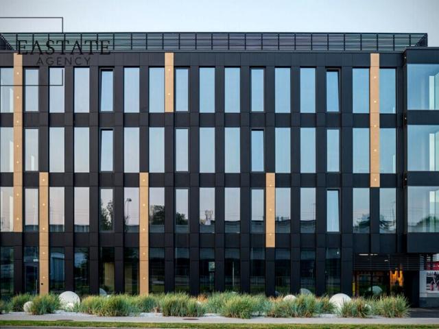 Hutnicza 2 900 m², Gdynia