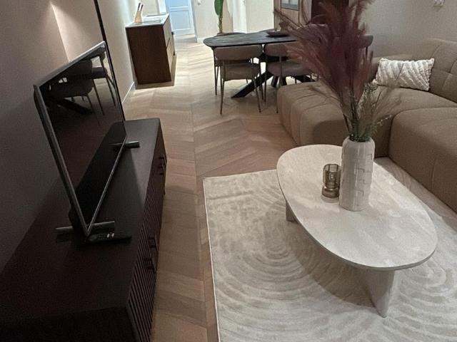 huurwoning for rent Amsterdam Churchill laan