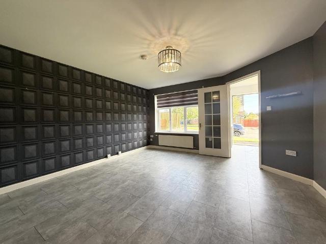 Huxley Place, Glasgow, G20 2 bed house to rent £1,100 pcm £254 pw