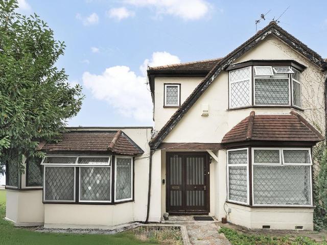 Huxley Road House, Edmonton, London N18, 3 bed property to rent, £2,300 pcm | PrimeLocation