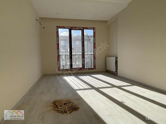 HUZUR EMLAK SÜMERDE SATILIK 2+1 SIFIR DAİRE