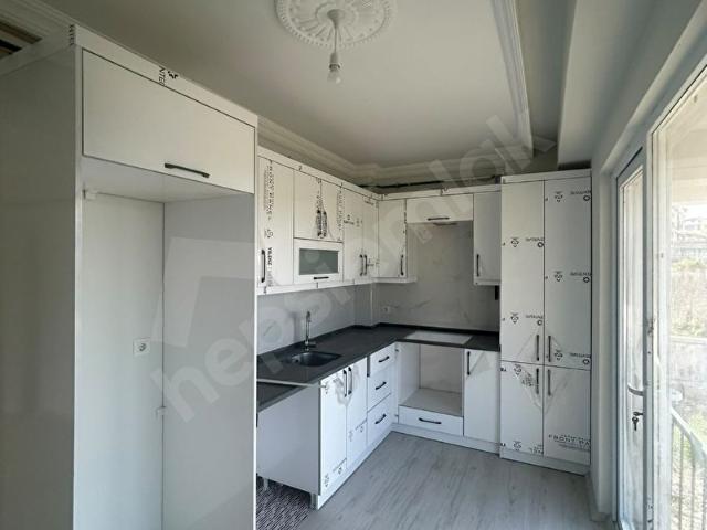 HUZUR EMLAK'TAN 50. YIL MAHALLESİNDE UYGUN FİYATA SATILIK SIFIR 2+0 DAİRE