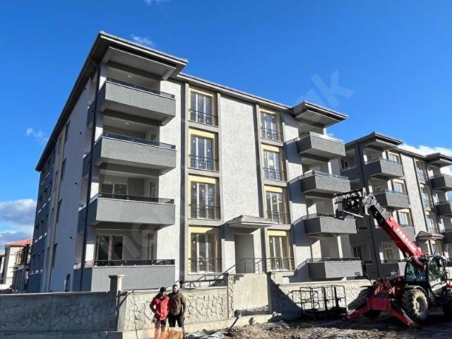 HUZUR EMLAK'TAN DEMİRKENT MH SATILIK DAİRE
