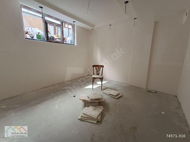 huzur Emlak'tan satılık 2+1 bahçe katı sıfır daire