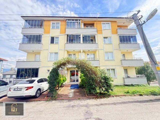 Huzur Evi Karşısında 2+1 105 M2 Ara Kat Kiralık Daire