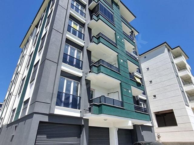 HUZUR'DAN TEKİRDAĞ YENİ BELEDİYE VE FİLE MARKET YAKININDA SATILIK SIFIR 1+1 DAİRE