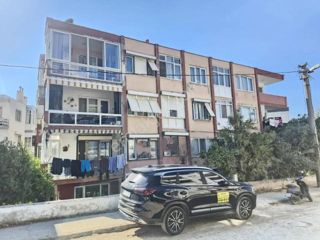 Huzurdan Ayvalıkta 2+1 Satılık Arakat Mükemmel Daire