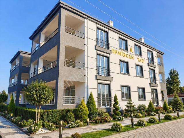 Huzurdan Harika Konumda 2+1 Emsalsiz Balkonlu Satılık Daire