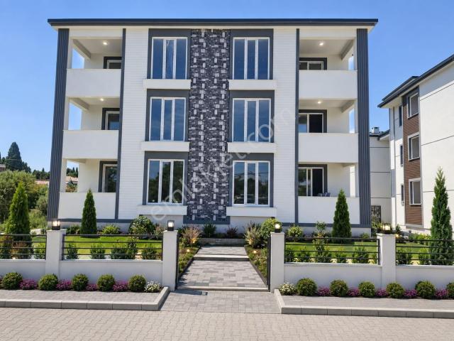 Huzur'dan Satılık 2+1 Daire 90m², Ara Kat, Ön Cephe