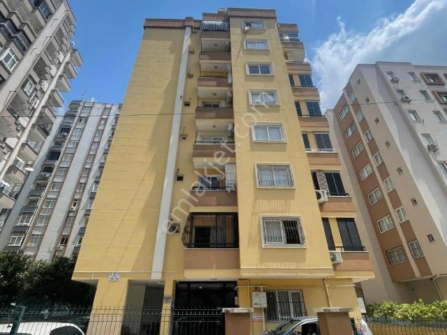 Huzurevleri Mahallesinde Geniş Balkonlu Satılık 3+1 Daire