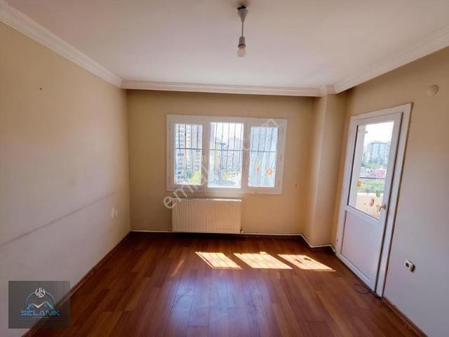 Huzurevleri Mavi Bulvarda D.gazlı 3+1 K.mutfak Kiralık Daire
