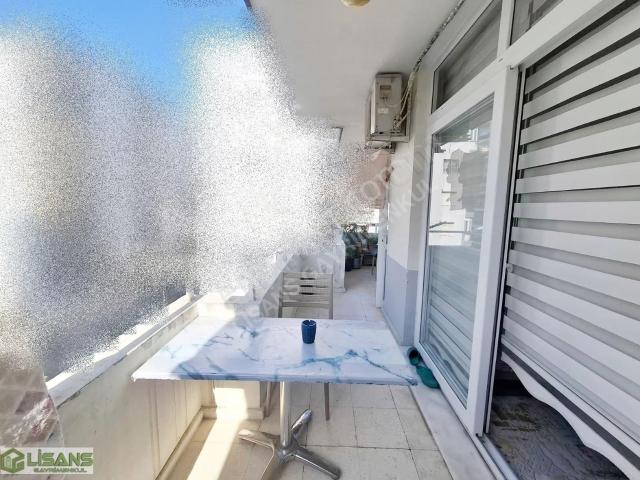 Huzurevlerinde_3+1_k.mutfak_d.gazlı_hatasız_8_katlı_4.kat_metro