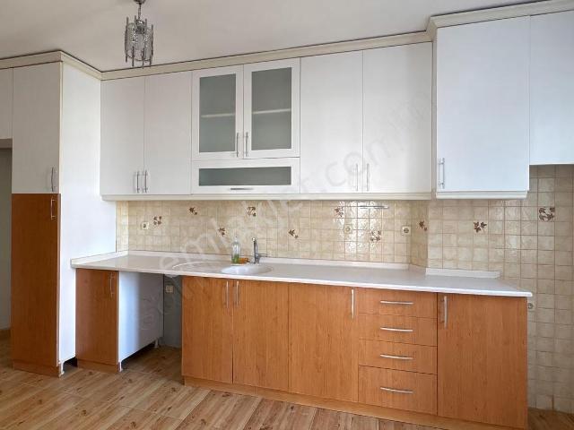 Huzurevleri'nde 3+1 Kapalı Mutfak Ebeveyn Banyolu Kiralık Daire