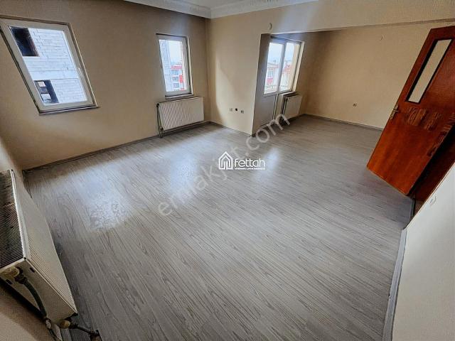 Huzurkent Sitesinde Uygun Kira Fiyatlı 2+1 Daire