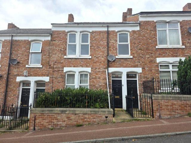 Hyde Park Street, Gateshead 2 bed flat to rent £725 pcm £167 pw