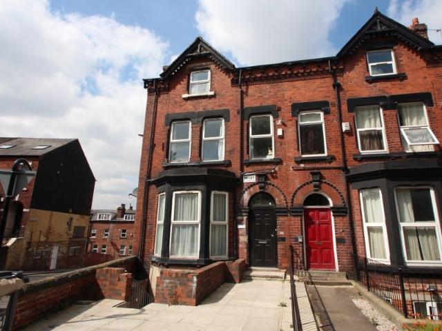 Hyde Park Road, Hyde Park, Leeds LS6, 3 bed shared accommodation to rent, £520 pppm | PrimeLocation