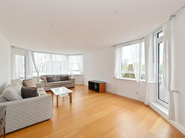 Hyde Park Towers, Hyde Park W2, 3 bed flat to rent, £6,500 pcm | PrimeLocation