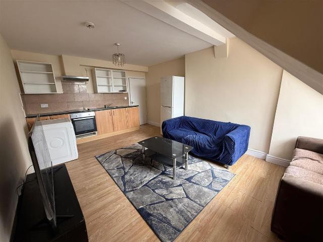 Hyde Road, Manchester M18, 1 bed flat to rent, £850 pcm | PrimeLocation