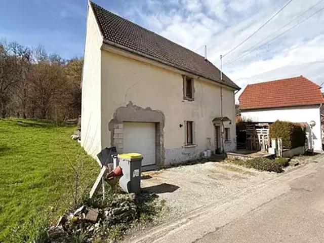 Hyèvre Magny 25110 Achat / Vente appartement 5 pièces t5