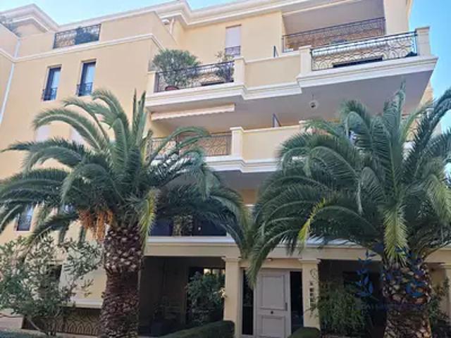Hyères 83400 Achat / Vente appartement 3 pièces t3 terrasse