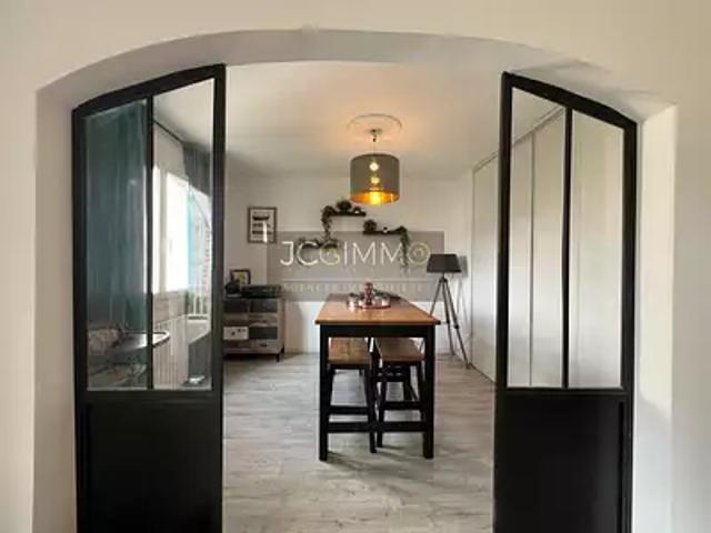 Hyères 83400 Location appartement 3 pièces t3