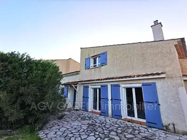 Hyères 83400 Location maison 3 pièces t3 parking