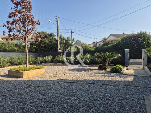 HYERES PROCHE CENTRE VILLE