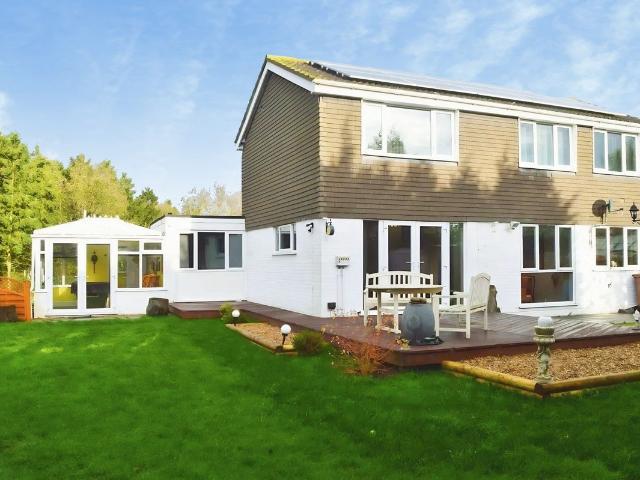 Hyholmes, Peterborough PE3, 5 bed property to rent, £1,695 pcm | PrimeLocation