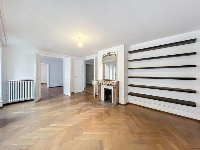 HYPER CENTRE 3P 96.29m²