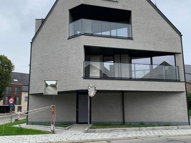 Hyper geïnstalleerd nieuw duplex appartement/zonnepanelen