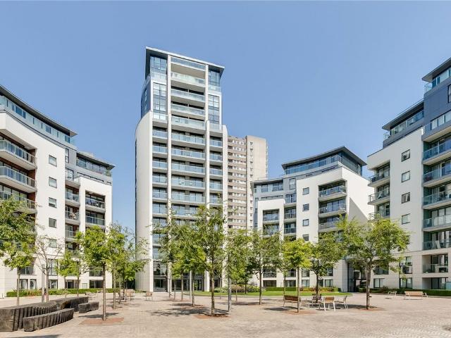 Hyperion Tower, Brentford TW8, 2 bed flat to rent, £2,800 pcm | PrimeLocation