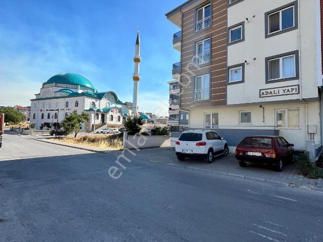 Hz.hamza Camii Yanında Arakat 85 M2 2+1 Daire