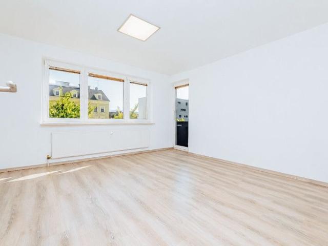 I MURPROMENADE I BADEWANNE I DESIGN KÜCHE I BALKON I HAUSTIERE WILLKOMMEN I MODERN SANIERT I PARKPLATZ I AB SOFORT VERFÜGBAR I