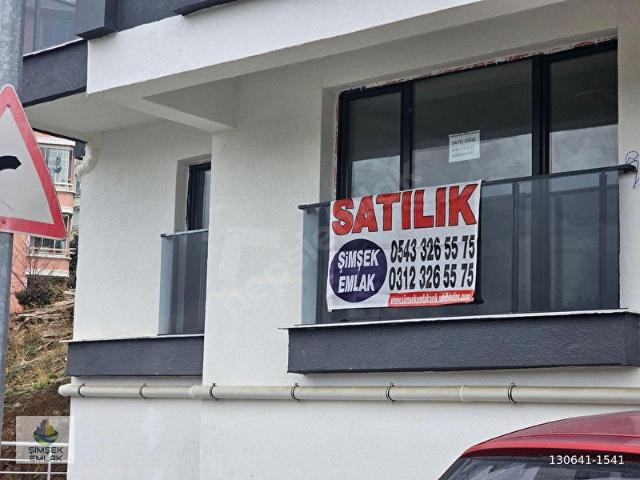 ŞİMŞEK EMLAK AKPINAR MH.KONYA YOLU 110M2 KAT KONUMUN DA Y.GİRİŞ