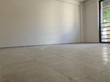 İmarlı İçinde 1+1 Evi Olan 580m2 Arsa Ve Ev