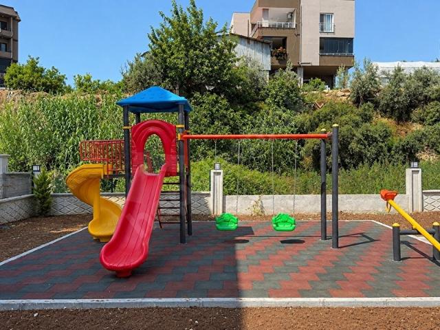 ÇİMENDEN MEZİTLİDE DEĞELİ LOKASYONDA KAÇIRILMAYACAK FIRSAT