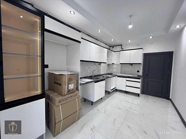 [ İMPARATOR ] ÖZEL GARAJLI GENİŞ BALKONLU LÜKS 2+1 DAİRE
