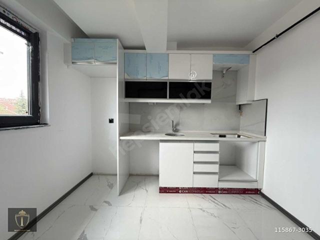 [ İMPARATOR ] ÖMÜR'DE CADDE YAKINI ÇOK GENİŞ SATILIK 2+0 DAİRE