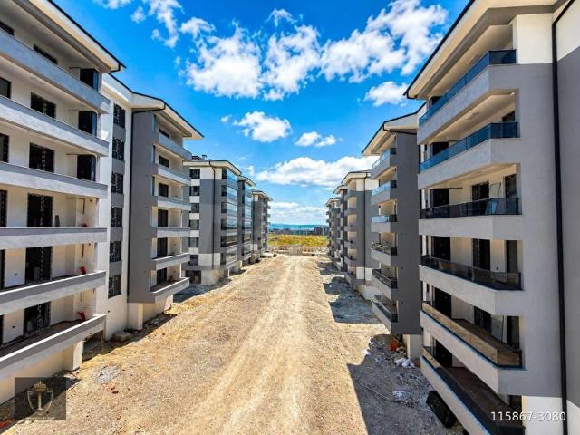 [ İMPARATOR ] 71 EVLERDE SİTE İÇERİSİNDE GENİŞ BALKONLU 2+1