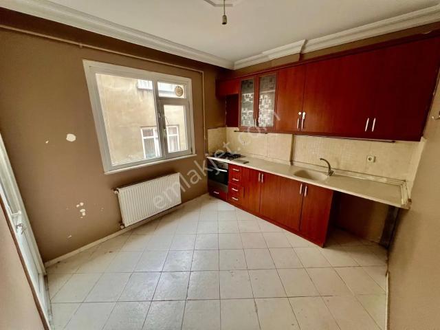 İmren Gayrimennkulden Kiralık Kartalpe Mh. 2+1 120m2 Geniş Kullanışlı Masrafsız Temiz Daire