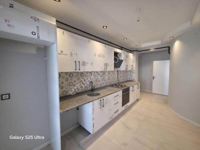 İnvestadan Esentepe Eğitımciler Cad Ķıralık 2+1 Sıfır Daıre