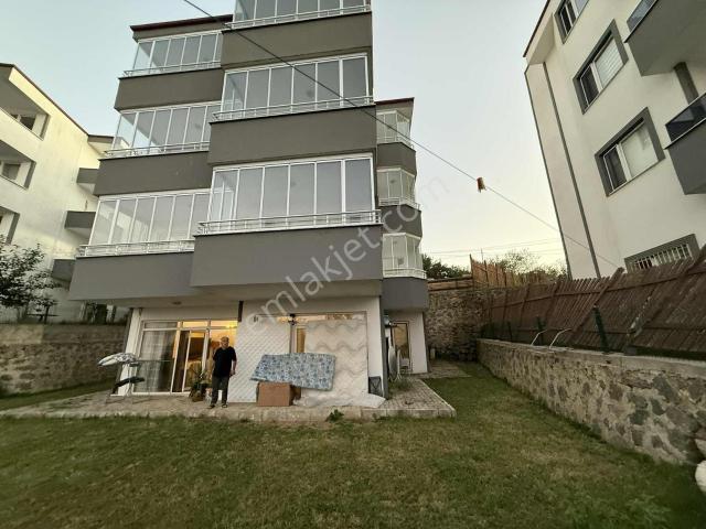 İnvestor Gayrimenkul Satılık Deniz Manzaralı Villa