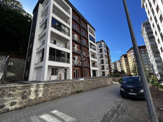 İnvestor Gayrimenkul Çukurçayır'da Satılık 2 + 1 Daire