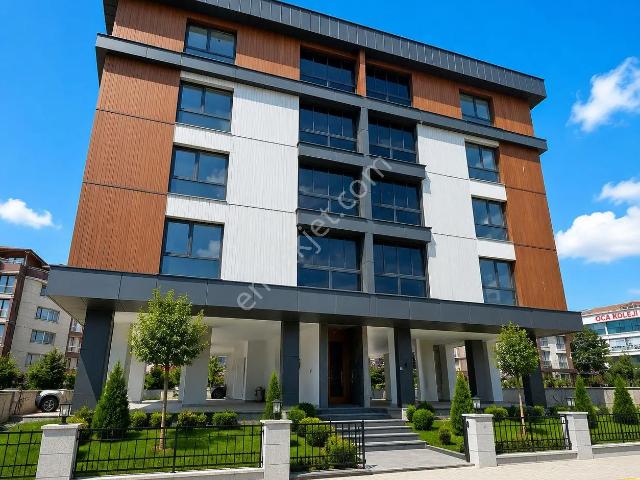 İnşaat Firmasından Kavaklı Mahallesi Kiralaık 2+1 Arakat Kiralık Daire