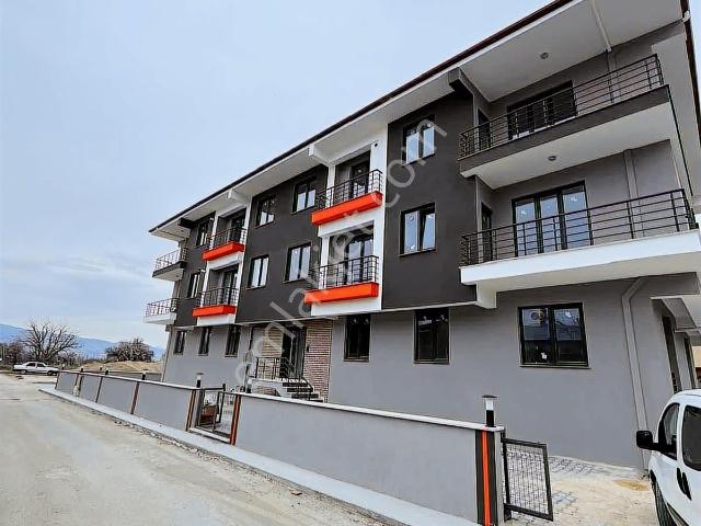 İnal Emlak' Tan Bağlar Mahallesinde Satılık 2+1 Daire